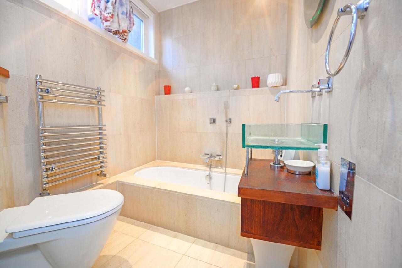 Luxury Massive Townhouse By Harrods Apartment London Bagian luar foto