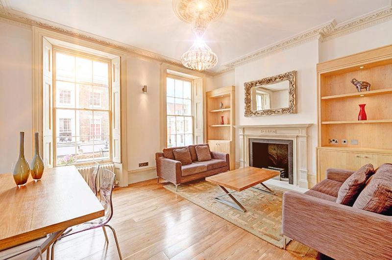 Luxury Massive Townhouse By Harrods Apartment London Bagian luar foto
